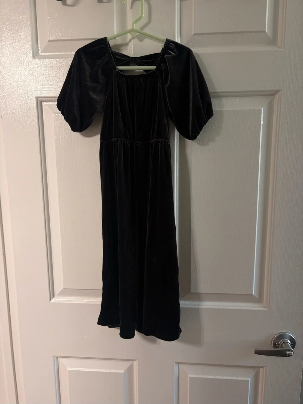 Old Navy Black Velvet Puff-Sleeve Girls' Dress
